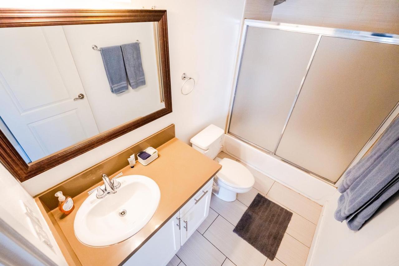Large Condo Sleeps 10 Near Downtown 로스앤젤레스 외부 사진
